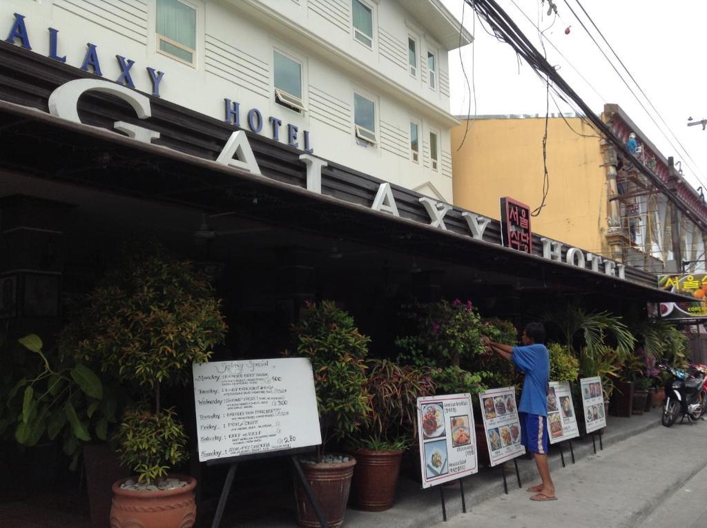 Galaxy Hotel Angeles Exterior photo